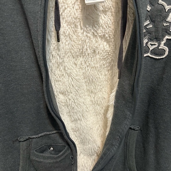 Disneyland Super Soft Warm Zip Up Hoodie - Picture 9 of 13